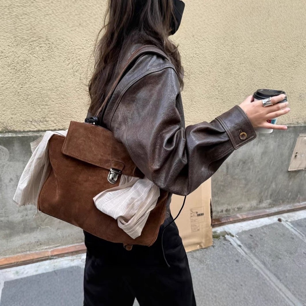 高級ブランド本革女性ショルダーバッグカジュアル牛革スエード女 - Women'S Bags Jacquemus のレビューと価格