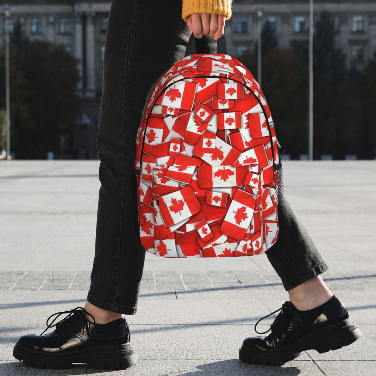カナダ国旗パターンバックパックホットセールデイパック大容量男 - Women Bags Canada Sale のレビューと価格