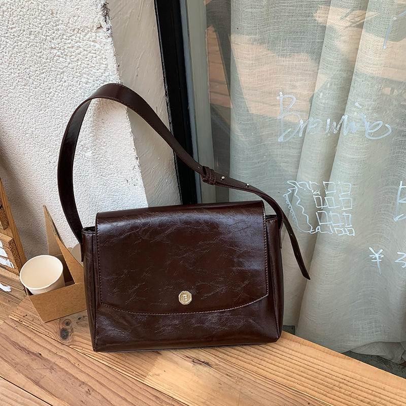 Cgcbag-女性用のビンテージスタイルの合成皮革バッグ,大 - Women'S Bags Jacquemus のレビューと価格